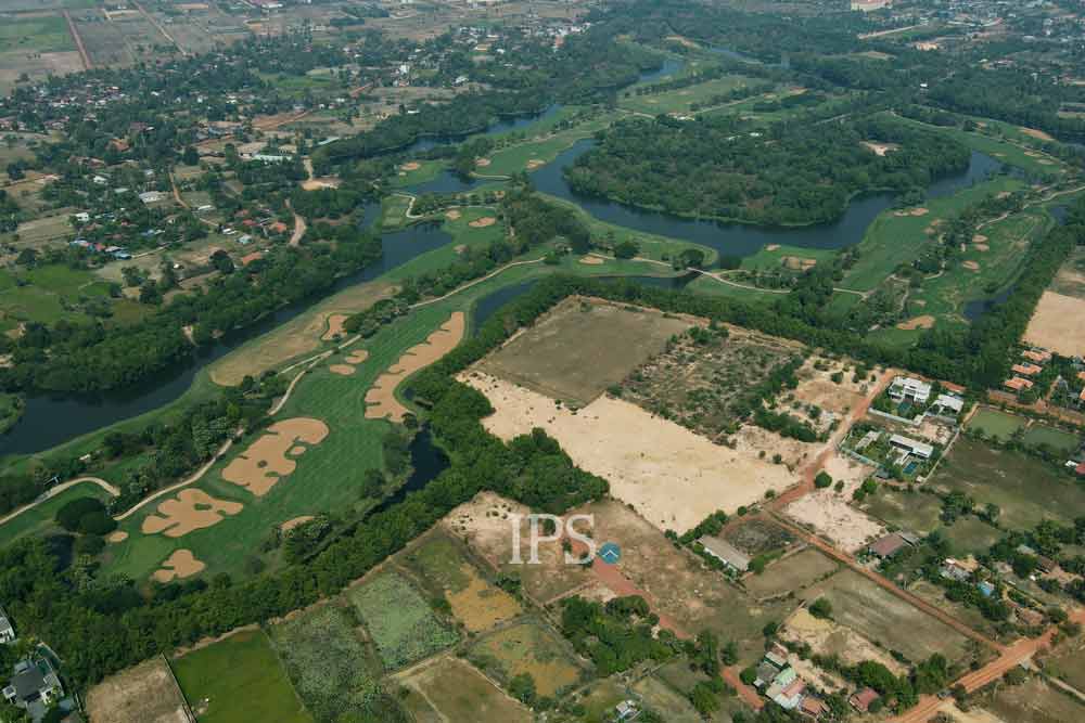 Villas and properties around golf course area in Sambour, Siem Reap