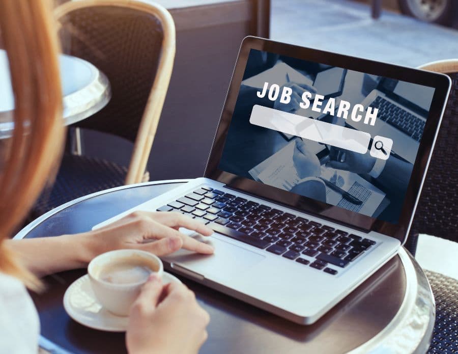 Websites-and-apps-for-searching-jobs-in-Cambodia